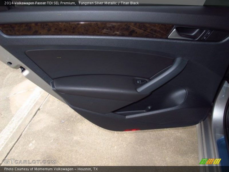 Tungsten Silver Metallic / Titan Black 2014 Volkswagen Passat TDI SEL Premium