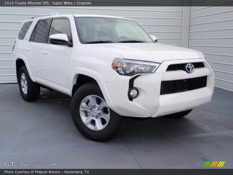 Super White / Graphite 2014 Toyota 4Runner SR5