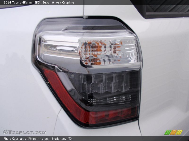 Super White / Graphite 2014 Toyota 4Runner SR5