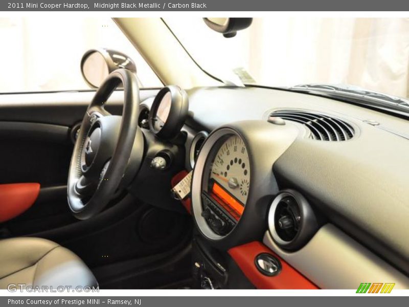 Midnight Black Metallic / Carbon Black 2011 Mini Cooper Hardtop