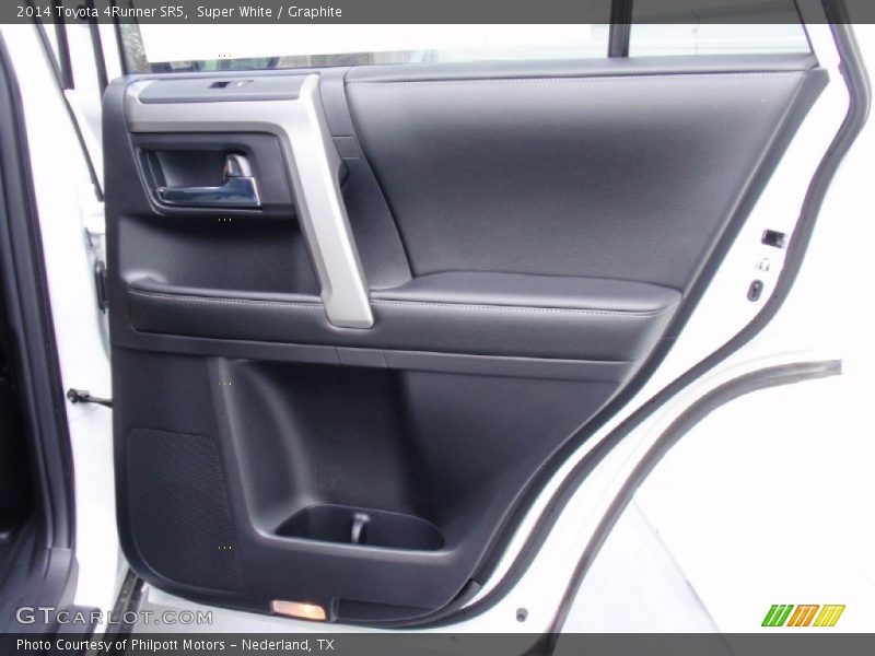 Super White / Graphite 2014 Toyota 4Runner SR5