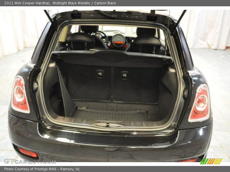 Midnight Black Metallic / Carbon Black 2011 Mini Cooper Hardtop