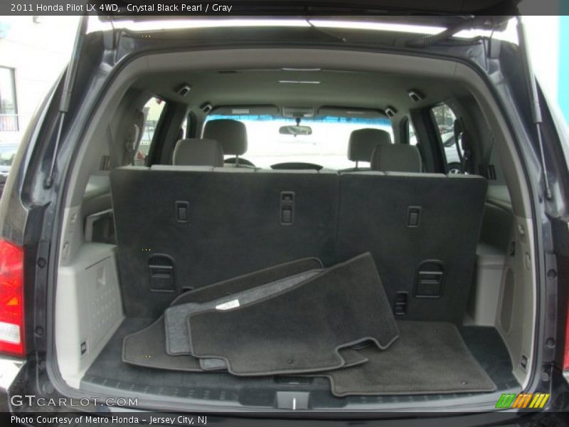 Crystal Black Pearl / Gray 2011 Honda Pilot LX 4WD