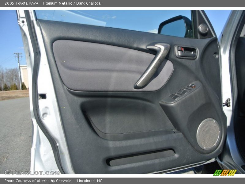Titanium Metallic / Dark Charcoal 2005 Toyota RAV4