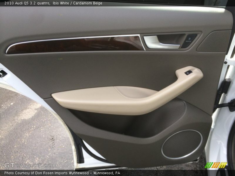 Ibis White / Cardamom Beige 2010 Audi Q5 3.2 quattro