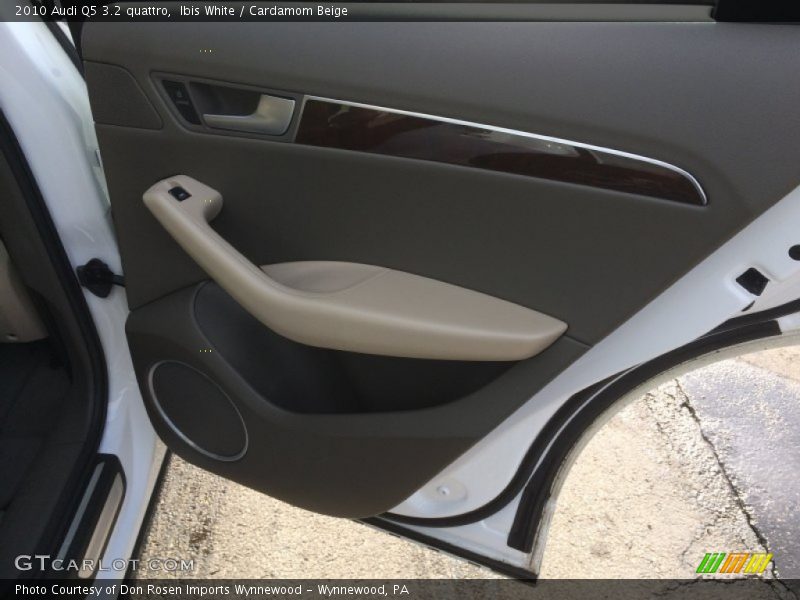 Ibis White / Cardamom Beige 2010 Audi Q5 3.2 quattro