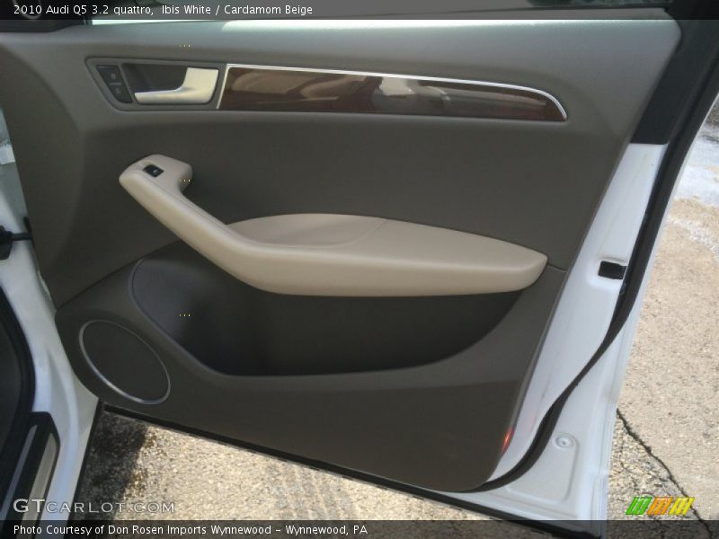 Ibis White / Cardamom Beige 2010 Audi Q5 3.2 quattro