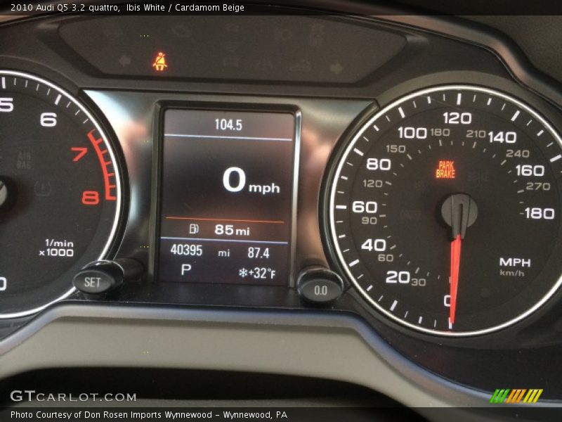 Ibis White / Cardamom Beige 2010 Audi Q5 3.2 quattro