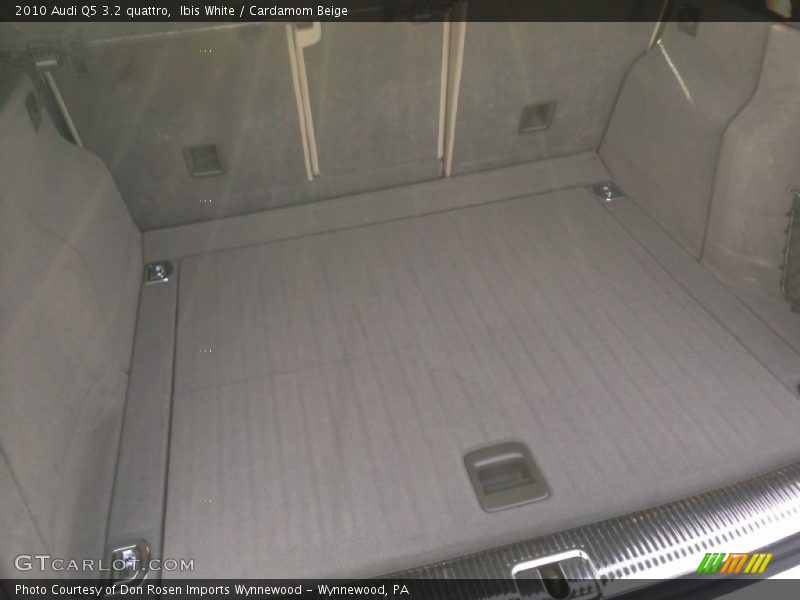 Ibis White / Cardamom Beige 2010 Audi Q5 3.2 quattro
