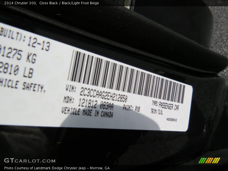Gloss Black / Black/Light Frost Beige 2014 Chrysler 300