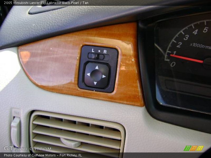 Labrador Black Pearl / Tan 2005 Mitsubishi Lancer ES