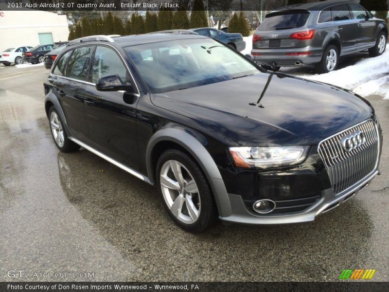 Front 3/4 View of 2013 Allroad 2.0T quattro Avant