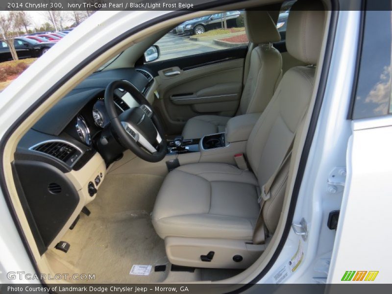 Ivory Tri-Coat Pearl / Black/Light Frost Beige 2014 Chrysler 300