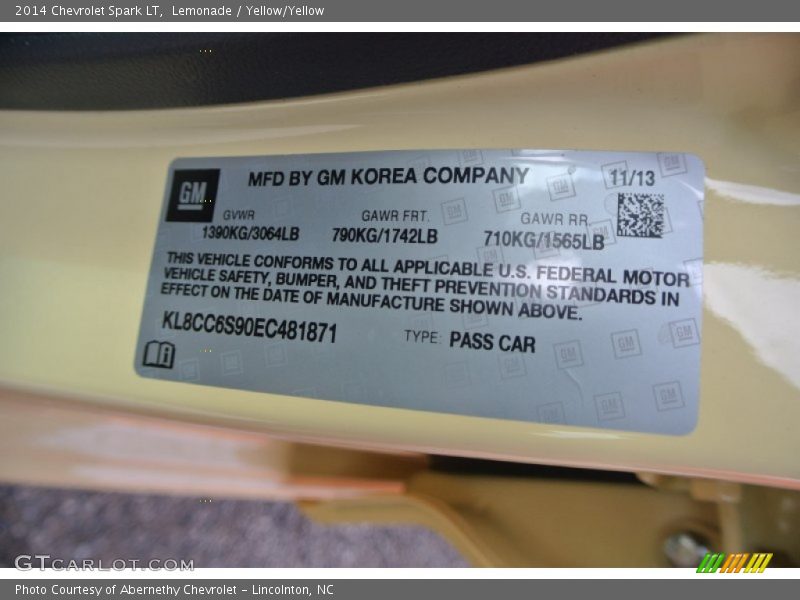 Lemonade / Yellow/Yellow 2014 Chevrolet Spark LT