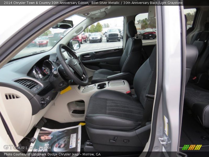 Billet Silver Metallic / 30th Anniversary Black/Light Graystone 2014 Chrysler Town & Country 30th Anniversary Edition