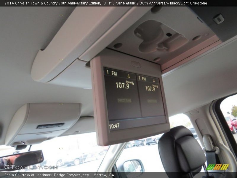 Billet Silver Metallic / 30th Anniversary Black/Light Graystone 2014 Chrysler Town & Country 30th Anniversary Edition