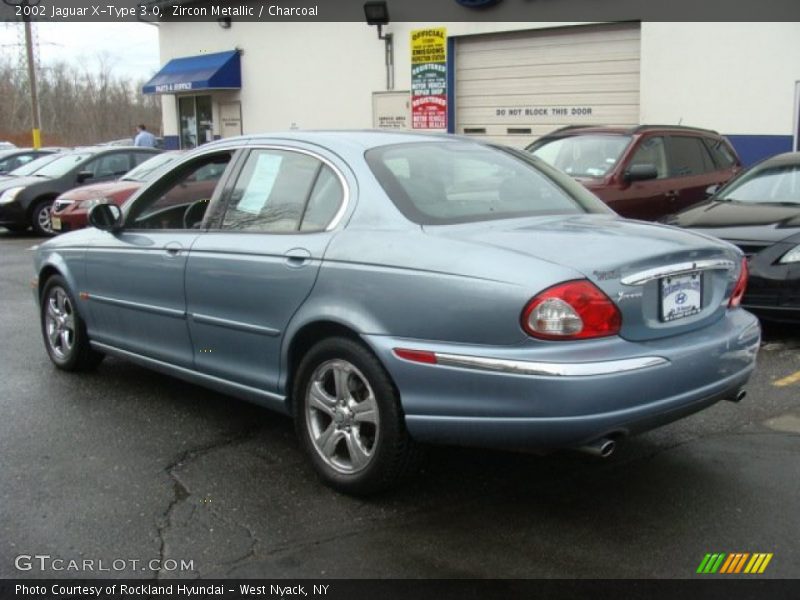 Zircon Metallic / Charcoal 2002 Jaguar X-Type 3.0