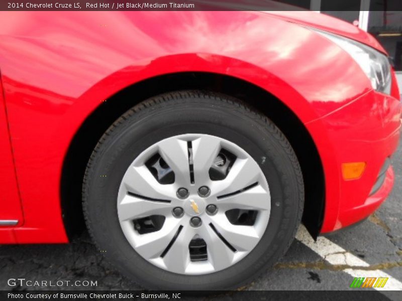Red Hot / Jet Black/Medium Titanium 2014 Chevrolet Cruze LS