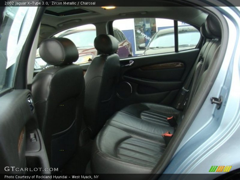 Zircon Metallic / Charcoal 2002 Jaguar X-Type 3.0