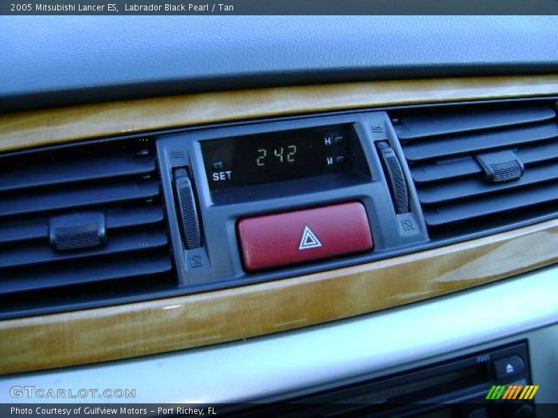 Labrador Black Pearl / Tan 2005 Mitsubishi Lancer ES