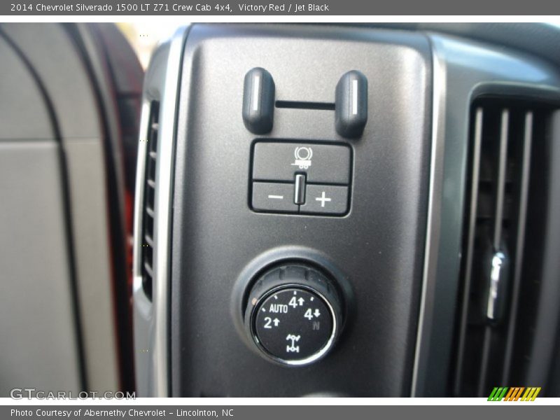 Victory Red / Jet Black 2014 Chevrolet Silverado 1500 LT Z71 Crew Cab 4x4