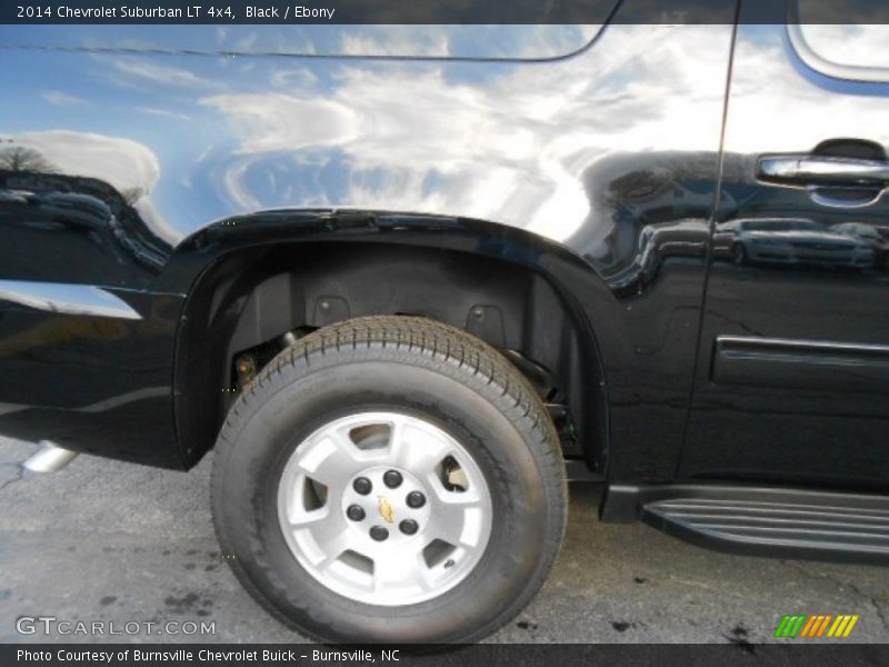 Black / Ebony 2014 Chevrolet Suburban LT 4x4