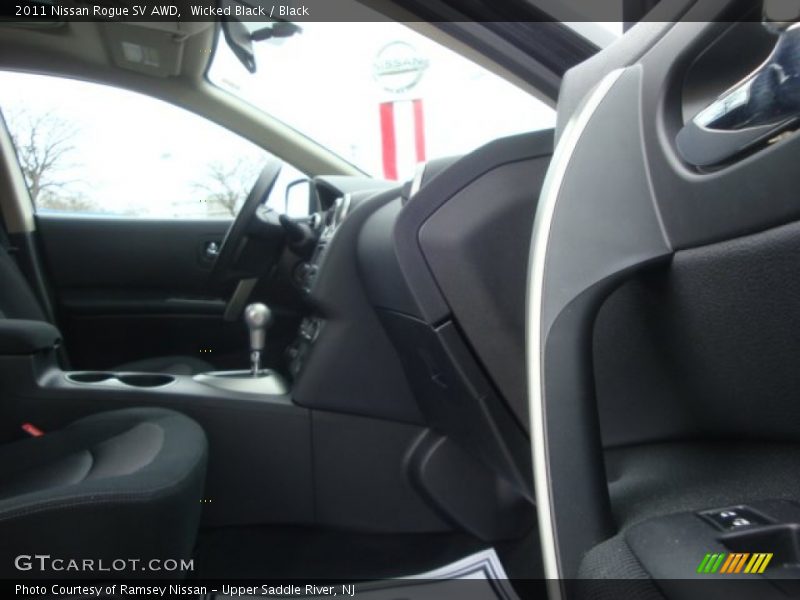 Wicked Black / Black 2011 Nissan Rogue SV AWD