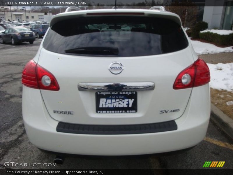 Pearl White / Gray 2011 Nissan Rogue SV AWD
