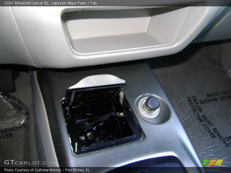 Labrador Black Pearl / Tan 2005 Mitsubishi Lancer ES