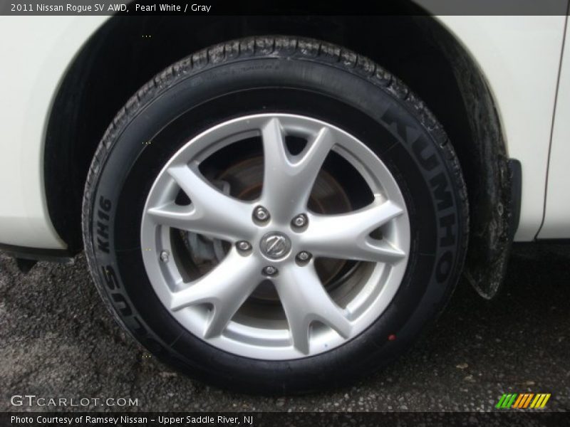 Pearl White / Gray 2011 Nissan Rogue SV AWD
