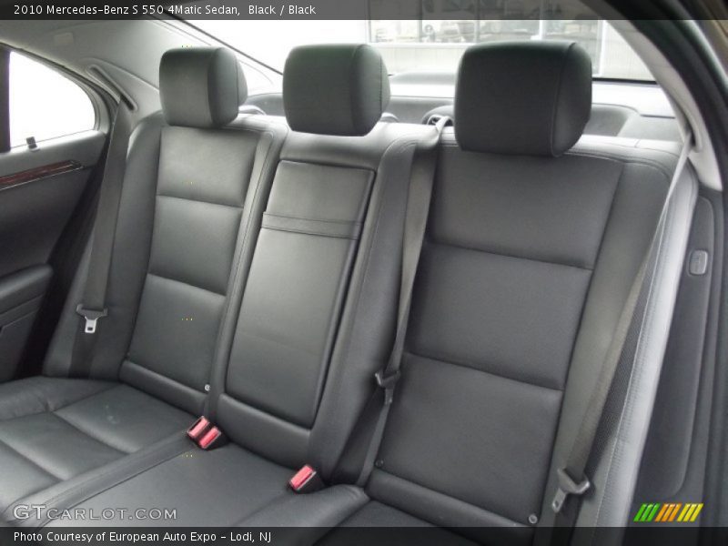 Black / Black 2010 Mercedes-Benz S 550 4Matic Sedan
