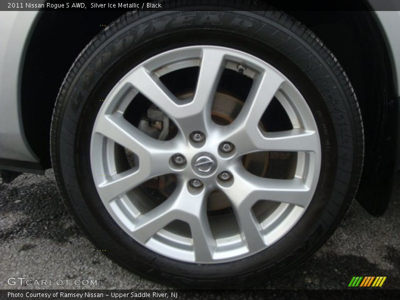Silver Ice Metallic / Black 2011 Nissan Rogue S AWD