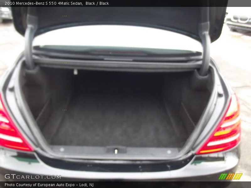 Black / Black 2010 Mercedes-Benz S 550 4Matic Sedan