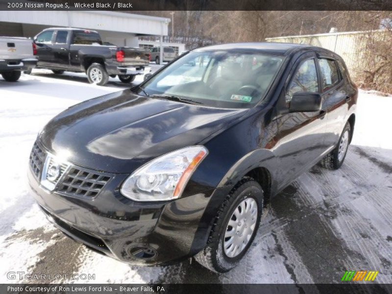 Wicked Black / Black 2009 Nissan Rogue S