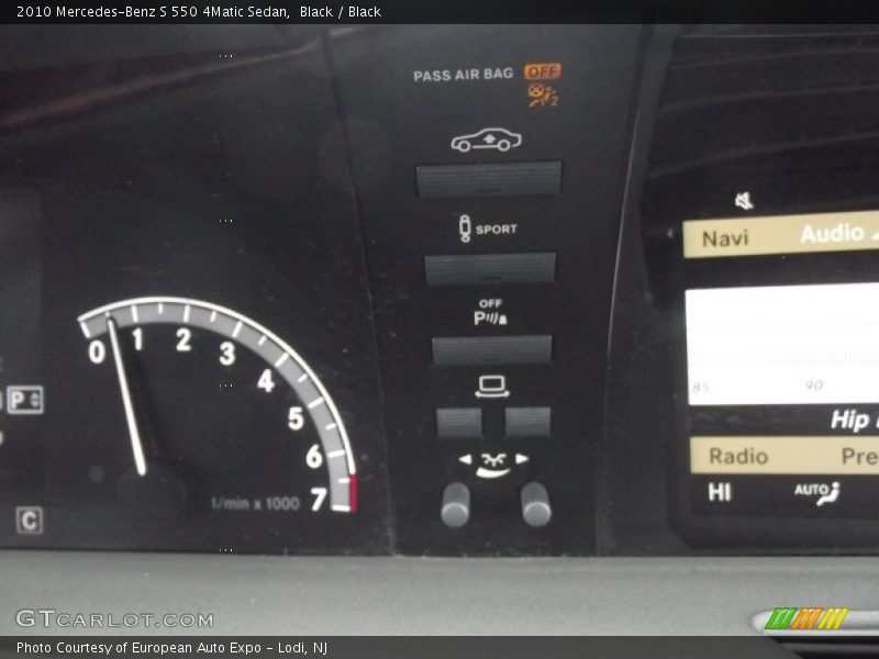 Black / Black 2010 Mercedes-Benz S 550 4Matic Sedan
