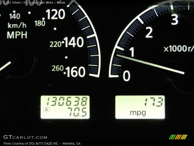 Ivory Pearl White / Willow 2003 Infiniti I 35