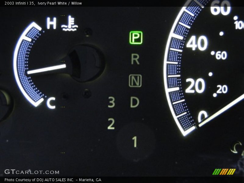 Ivory Pearl White / Willow 2003 Infiniti I 35