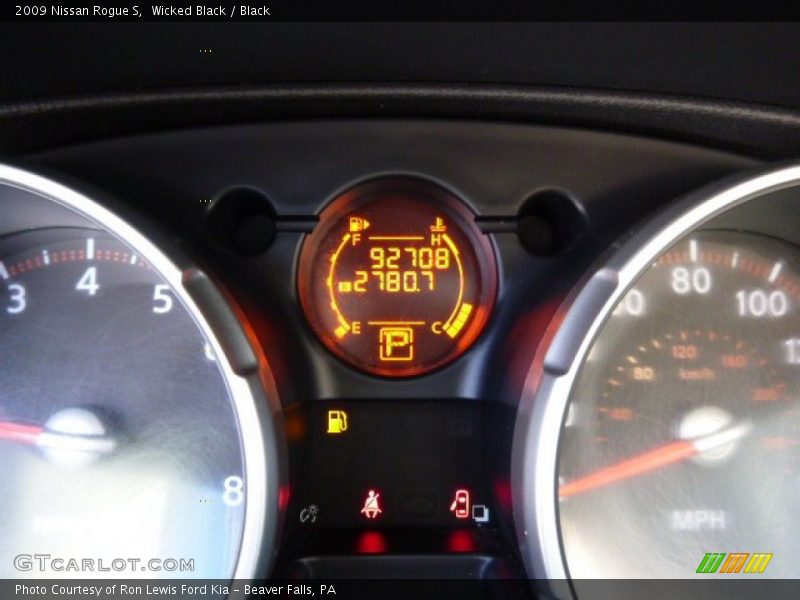 Wicked Black / Black 2009 Nissan Rogue S