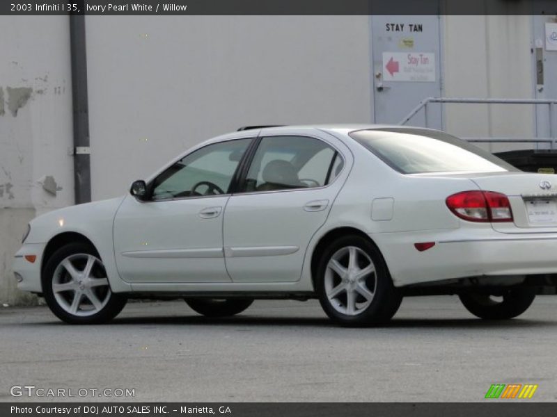 Ivory Pearl White / Willow 2003 Infiniti I 35
