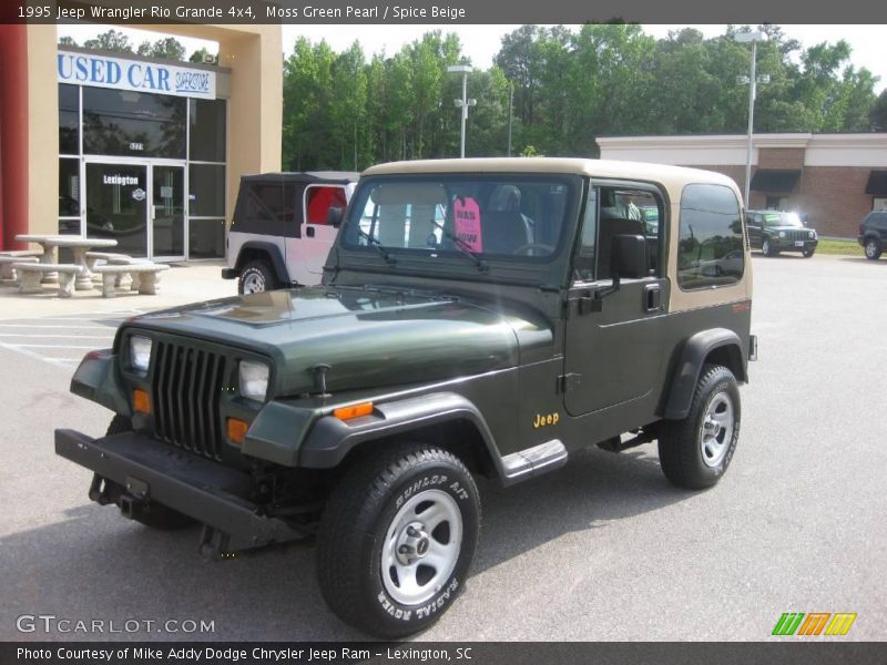 Moss Green Pearl / Spice Beige 1995 Jeep Wrangler Rio Grande 4x4