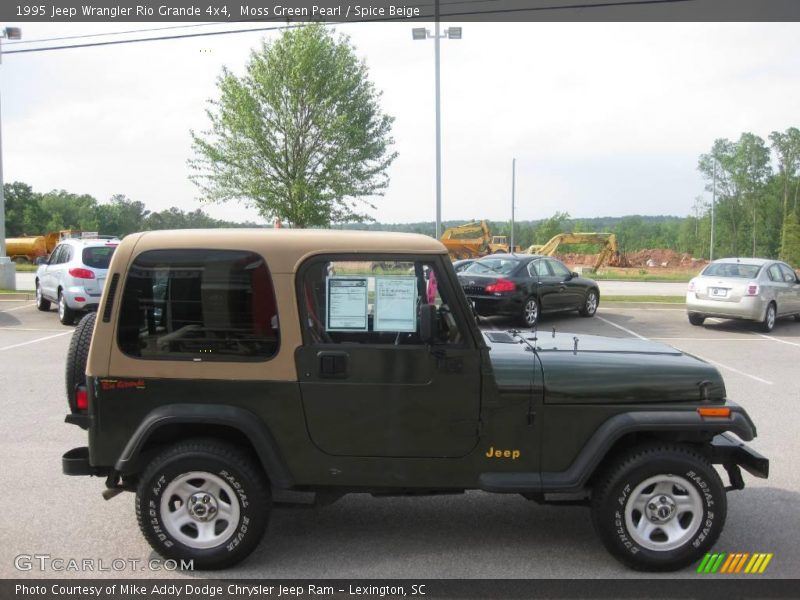 Moss Green Pearl / Spice Beige 1995 Jeep Wrangler Rio Grande 4x4