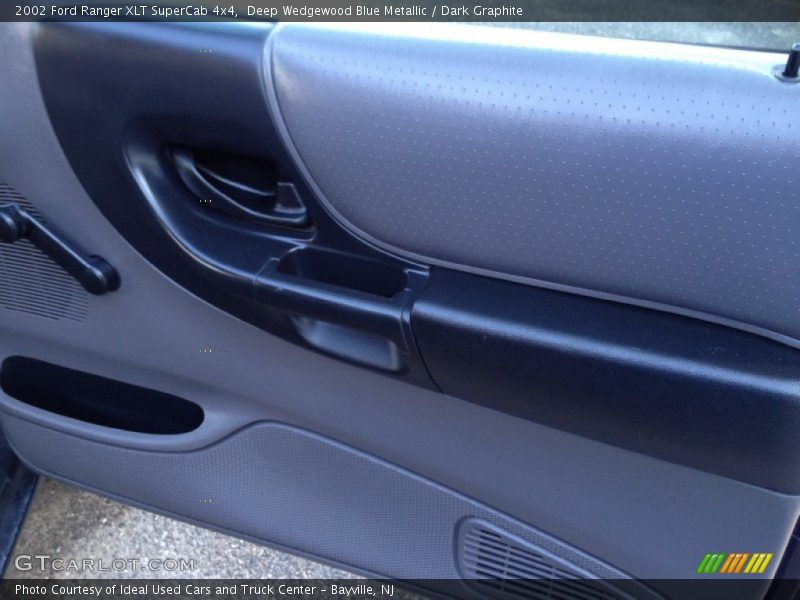 Deep Wedgewood Blue Metallic / Dark Graphite 2002 Ford Ranger XLT SuperCab 4x4