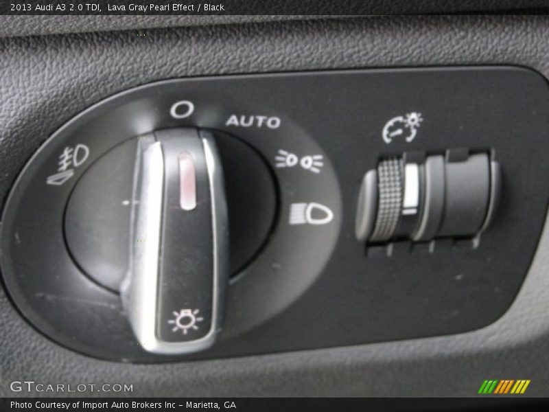Lava Gray Pearl Effect / Black 2013 Audi A3 2.0 TDI