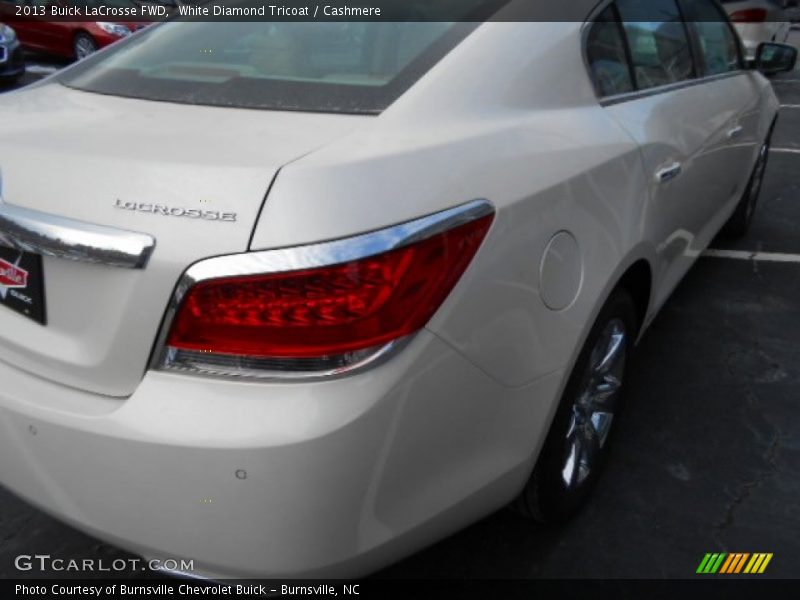 White Diamond Tricoat / Cashmere 2013 Buick LaCrosse FWD