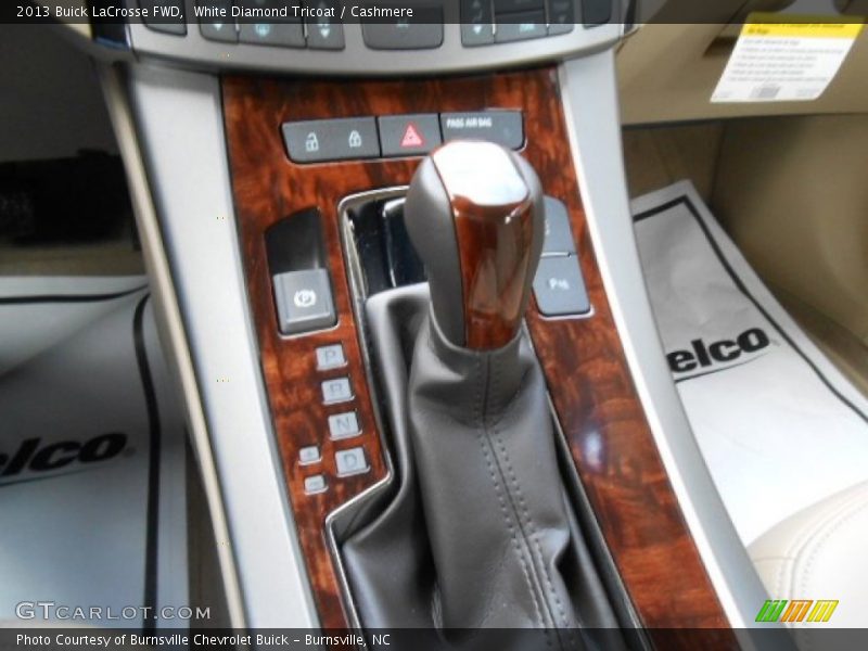 White Diamond Tricoat / Cashmere 2013 Buick LaCrosse FWD