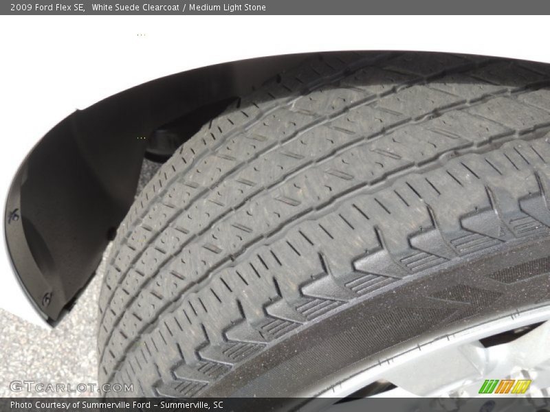 White Suede Clearcoat / Medium Light Stone 2009 Ford Flex SE