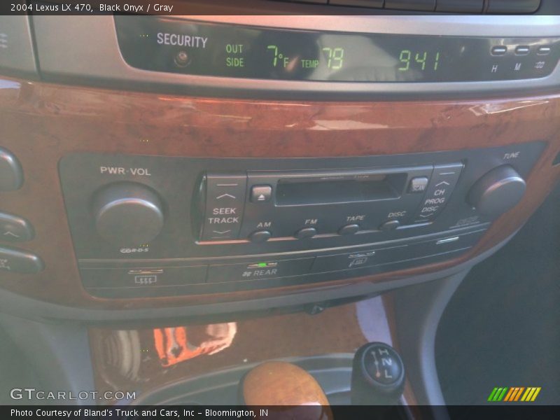 Black Onyx / Gray 2004 Lexus LX 470