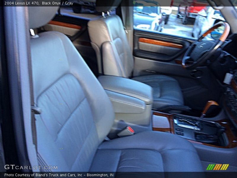 Black Onyx / Gray 2004 Lexus LX 470