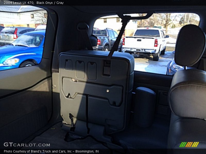 Black Onyx / Gray 2004 Lexus LX 470