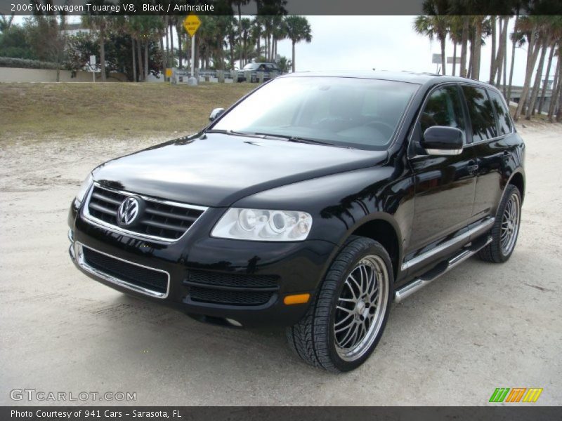 Black / Anthracite 2006 Volkswagen Touareg V8